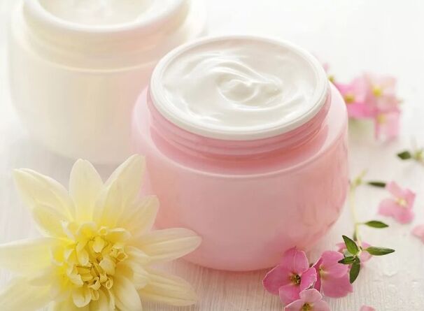 Creams with retinol